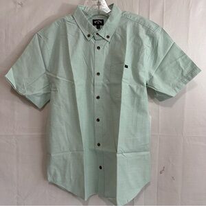 Billabong Men's All Day Sage Green Short Sleeve Casual Button Down Shirt Small